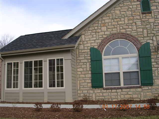 A picture of the property located at 48 MOUNTAIN MEADOW CIR, WEAVERVILLE NC 28787.