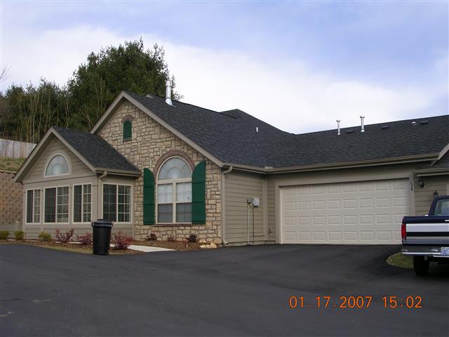 A picture of the property located at 56 MOUNTAIN MEADOW CIR, WEAVERVILLE NC 28787.