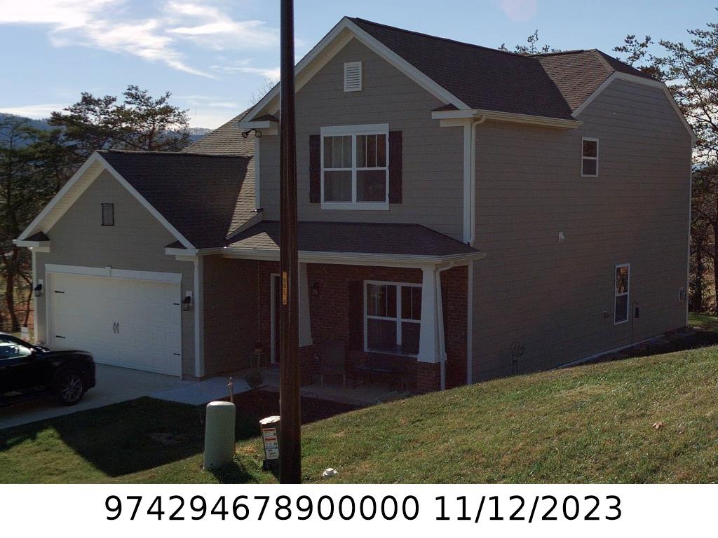 A picture of the property located at 130 AMBLERS KNOLL RD, WEAVERVILLE NC 28787.