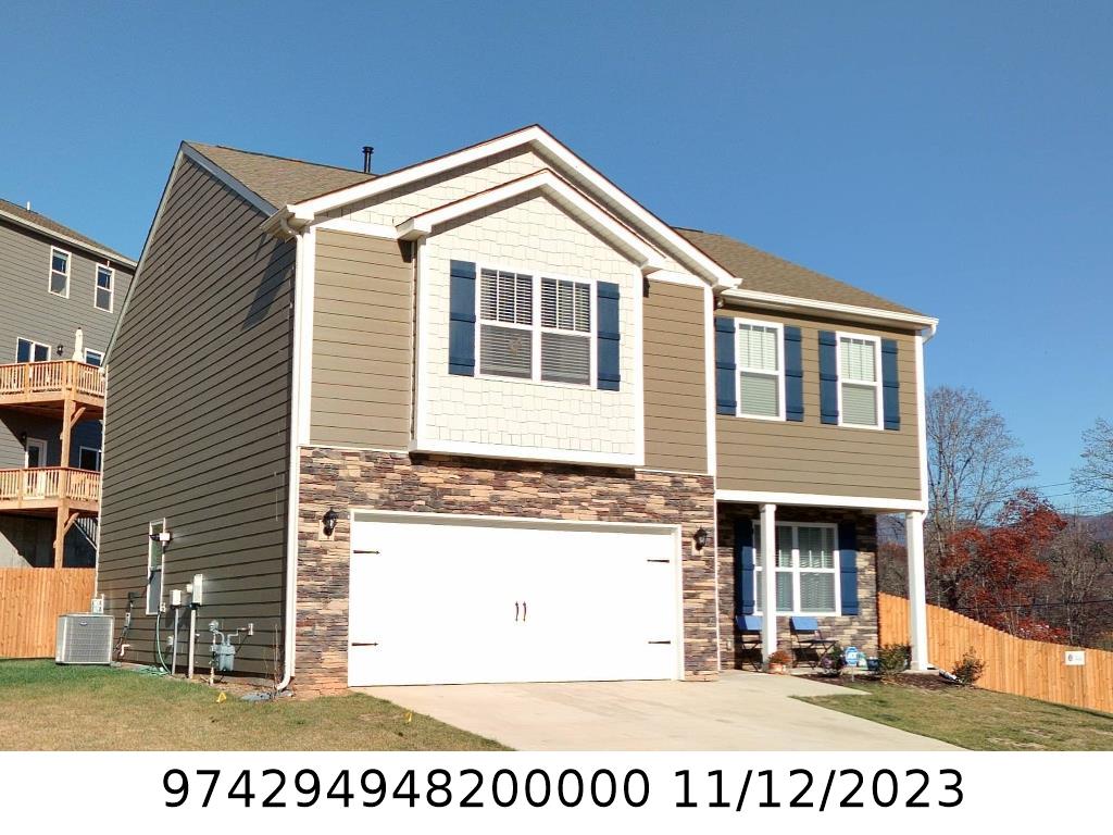 A picture of the property located at 105 AMBLERS KNOLL RD, WEAVERVILLE NC 28787.