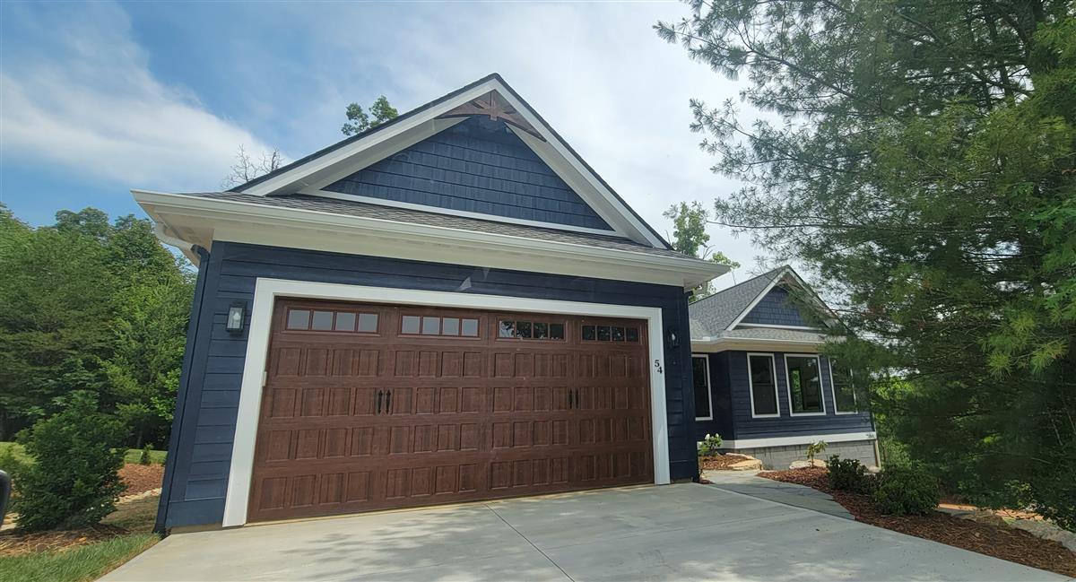 A picture of the property located at 54 AL DORF DR, WEAVERVILLE NC 28787.