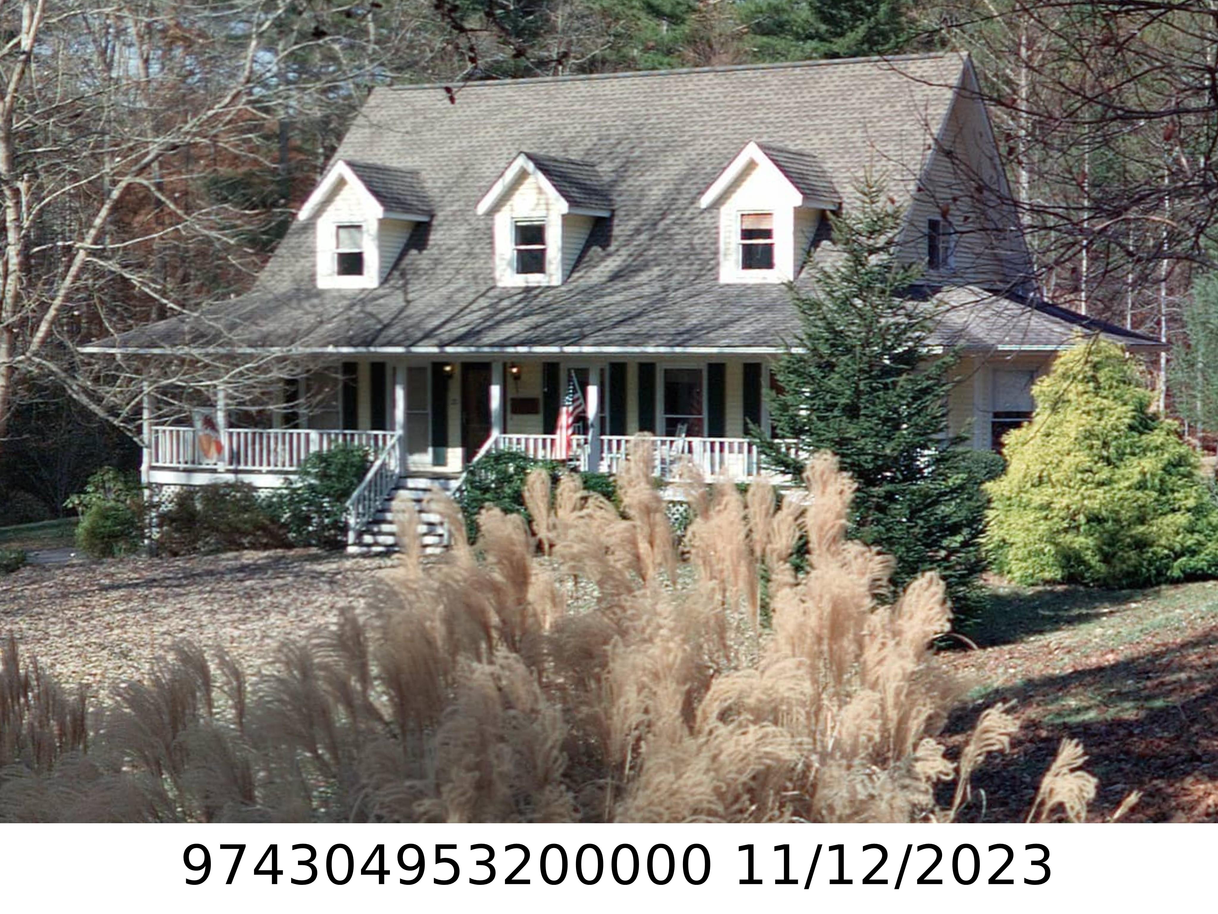 A picture of the property located at 25 TIPTON LN, WEAVERVILLE NC 28787.