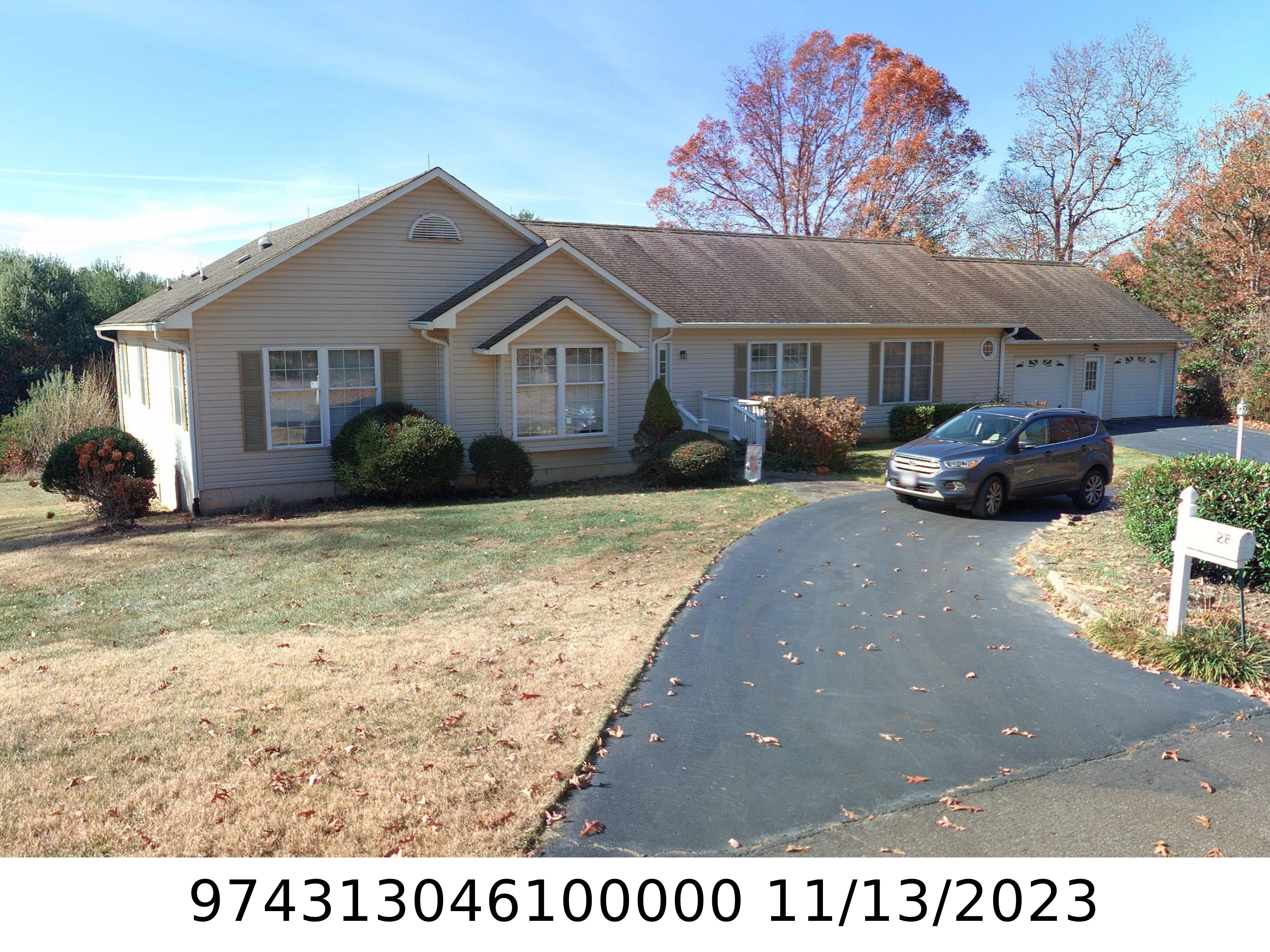A picture of the property located at 28 SONG BIRD LN, WEAVERVILLE NC 28787.