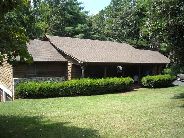A picture of the property located at 4 EBERNICKEL LN, WEAVERVILLE NC 28787.