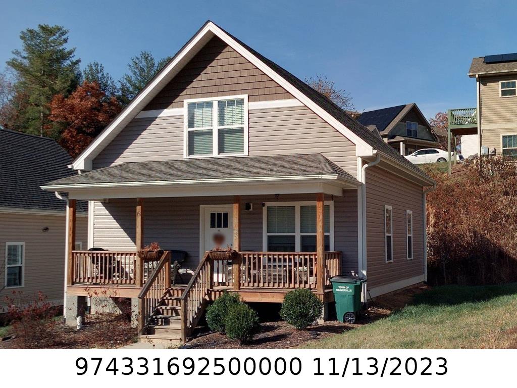 A picture of the property located at 6 LILLIE FARM LN, WEAVERVILLE NC 28787.