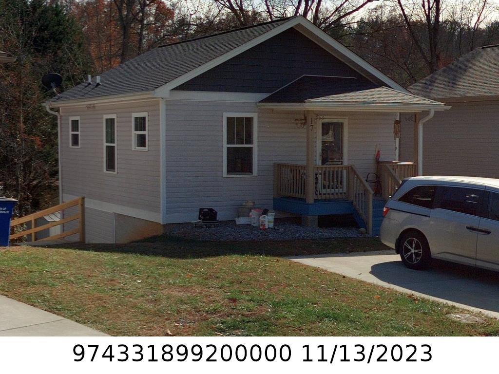 A picture of the property located at 17 LILLIE FARM LN, WEAVERVILLE NC 28787.