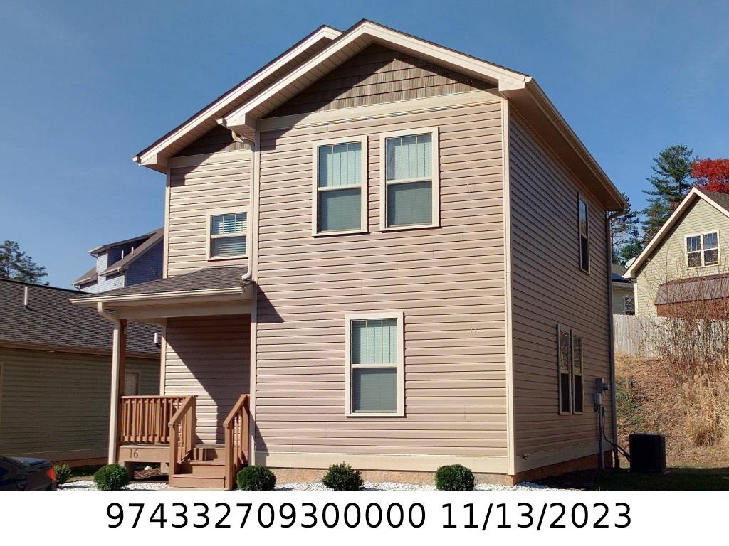 A picture of the property located at 16 LILLIE FARM LN, WEAVERVILLE NC 28787.