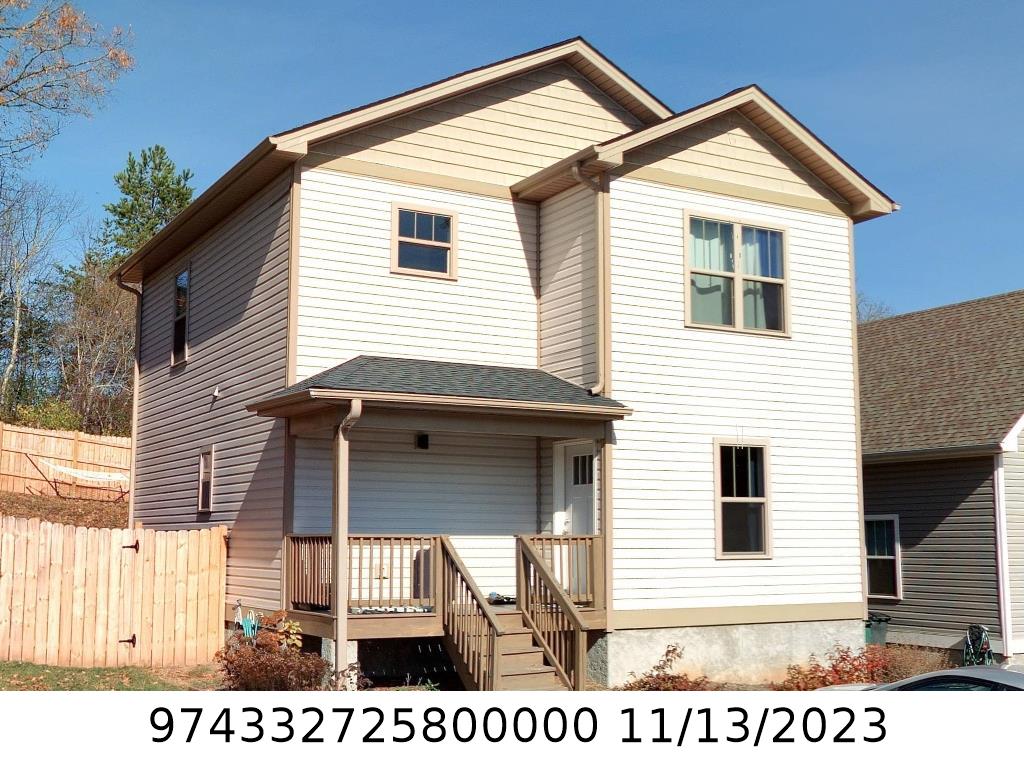 A picture of the property located at 19 YARROW MEADOW RD, WEAVERVILLE NC 28787.