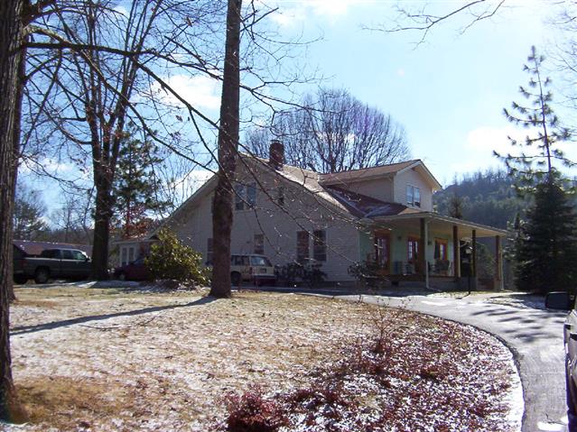 A picture of the property located at 55 DULA SPRINGS RD, WEAVERVILLE NC 28787.