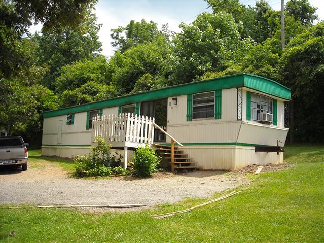 A picture of the property located at 15 HARWOOD HILL LN, WEAVERVILLE NC 28787.