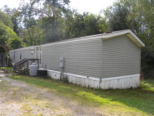 A picture of the property located at 15 BRANDON LN, WEAVERVILLE NC 28787.
