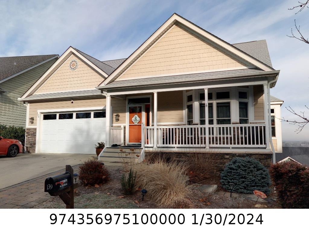 A picture of the property located at 139 STARVIEW KNL, WEAVERVILLE NC 28787.