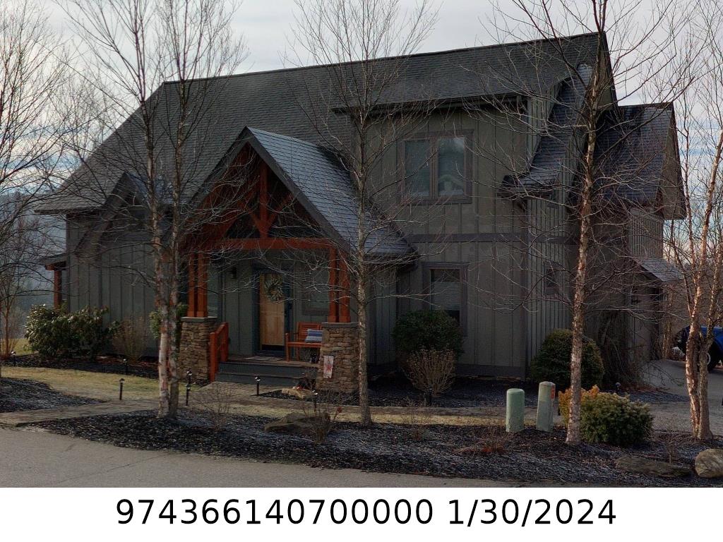 A picture of the property located at 20 AVERY NICOLE DR, WEAVERVILLE NC 28787.