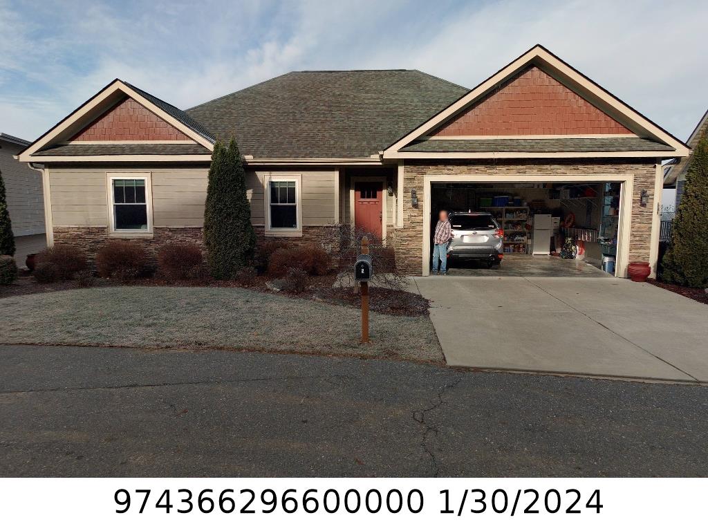 A picture of the property located at 3 AVERY NICOLE DR, WEAVERVILLE NC 28787.