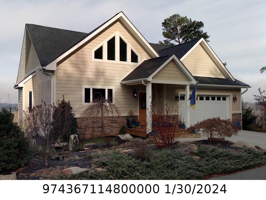 A picture of the property located at 8 BRILLIANT SUNSET LN, WEAVERVILLE NC 28787.