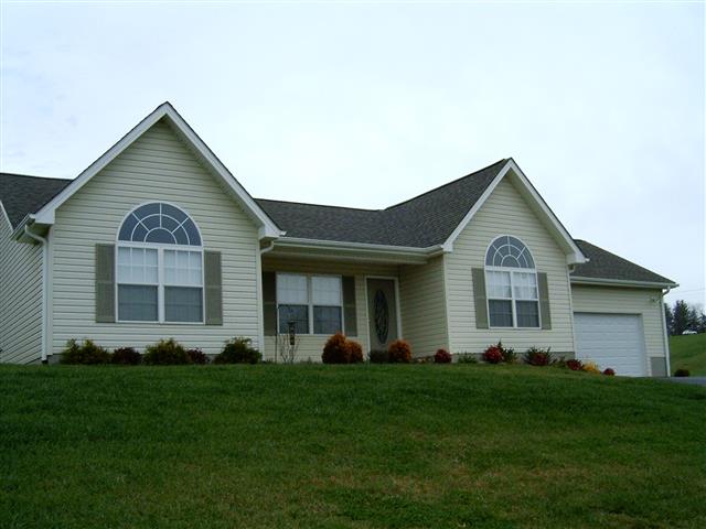 A picture of the property located at 37 WORTHINGTON LN, WEAVERVILLE NC 28787.