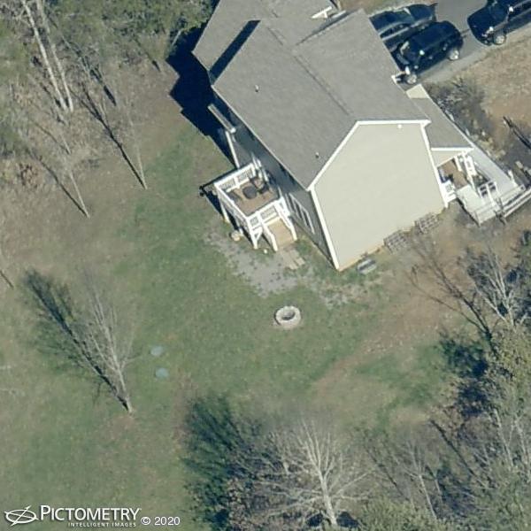 A picture of the property located at 231 MACDUFF LN, WEAVERVILLE NC 28787.
