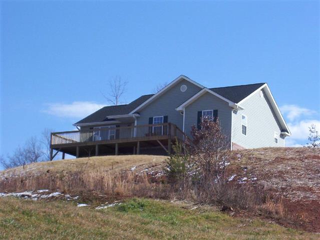 A picture of the property located at 110 MACDOUGALL LN, WEAVERVILLE NC 28787.