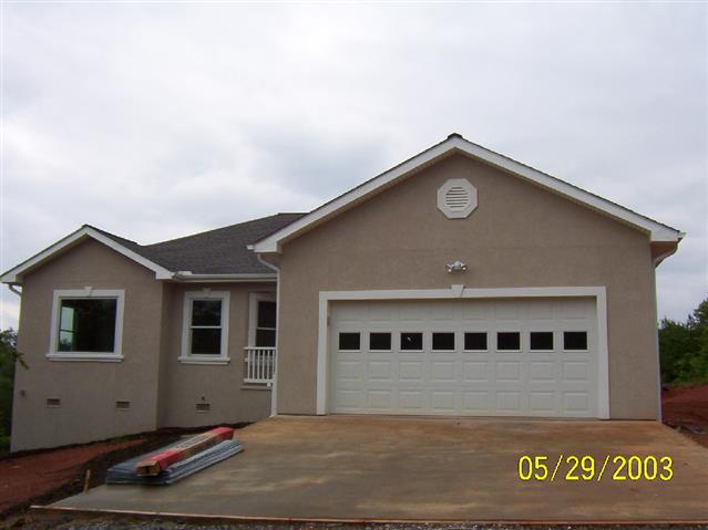 A picture of the property located at 28 ANNA GLENN LN, WEAVERVILLE NC 28787.