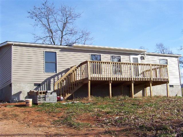 A picture of the property located at 32 CLIMBING VIEW LN, WEAVERVILLE NC 28787.