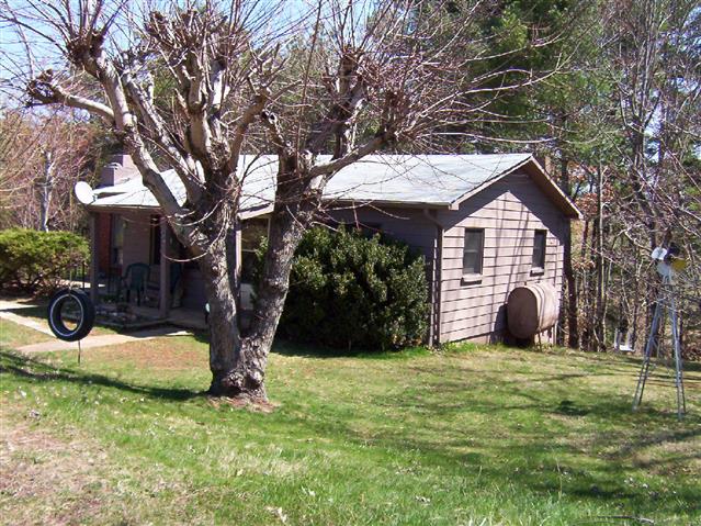 A picture of the property located at 220 LOCUST GROVE RD, WEAVERVILLE NC 28787.