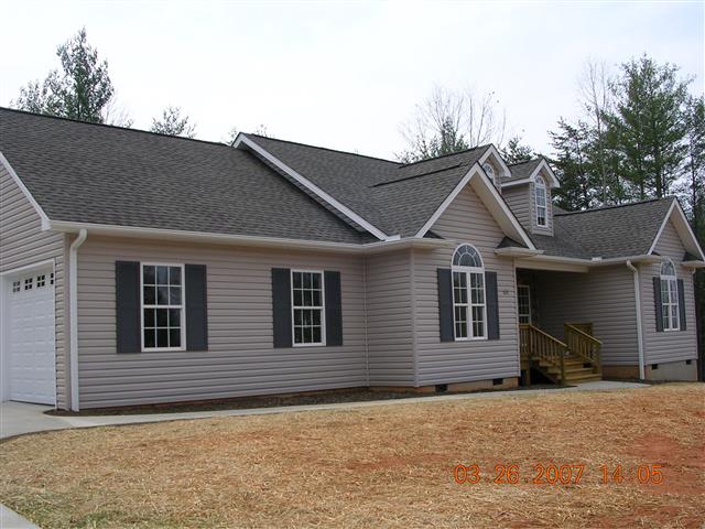 A picture of the property located at 61 LOCUST MEADOW LN, WEAVERVILLE NC 28787.