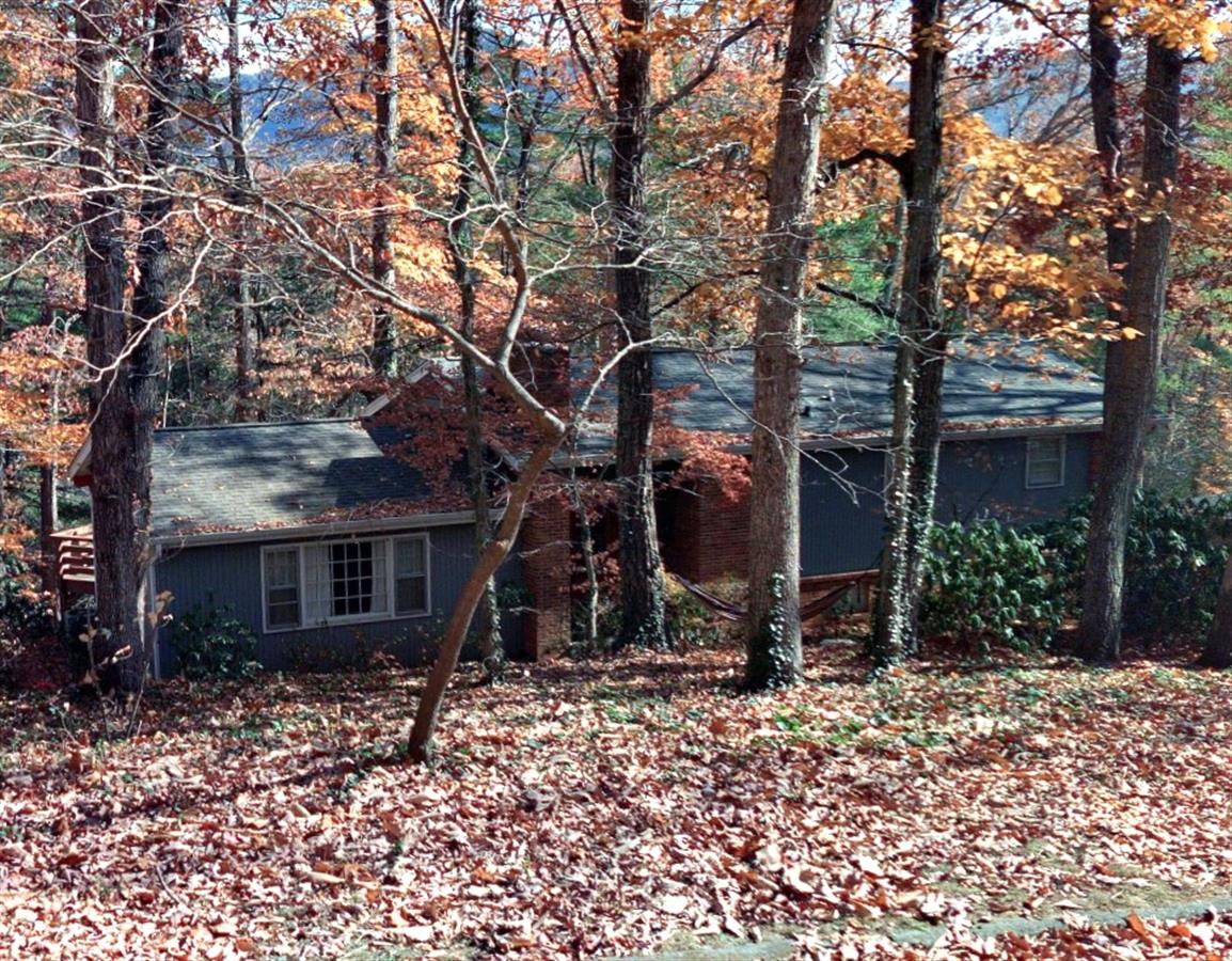 A picture of the property located at 55 FAIRCREST RD, ASHEVILLE NC 28804.