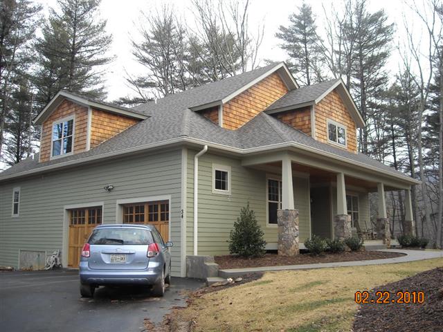 A picture of the property located at 34 SONNET LN, ASHEVILLE NC 28804.