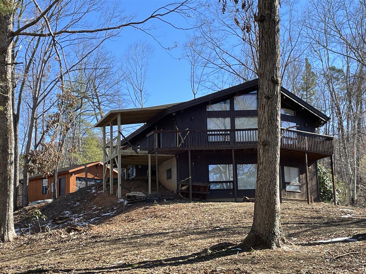 A picture of the property located at 89 SONNET LN, ASHEVILLE NC 28804.