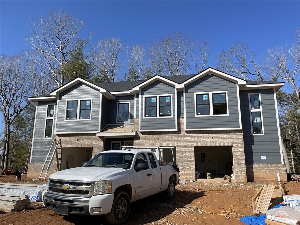 A picture of the property located at 161 COLLIN PL.