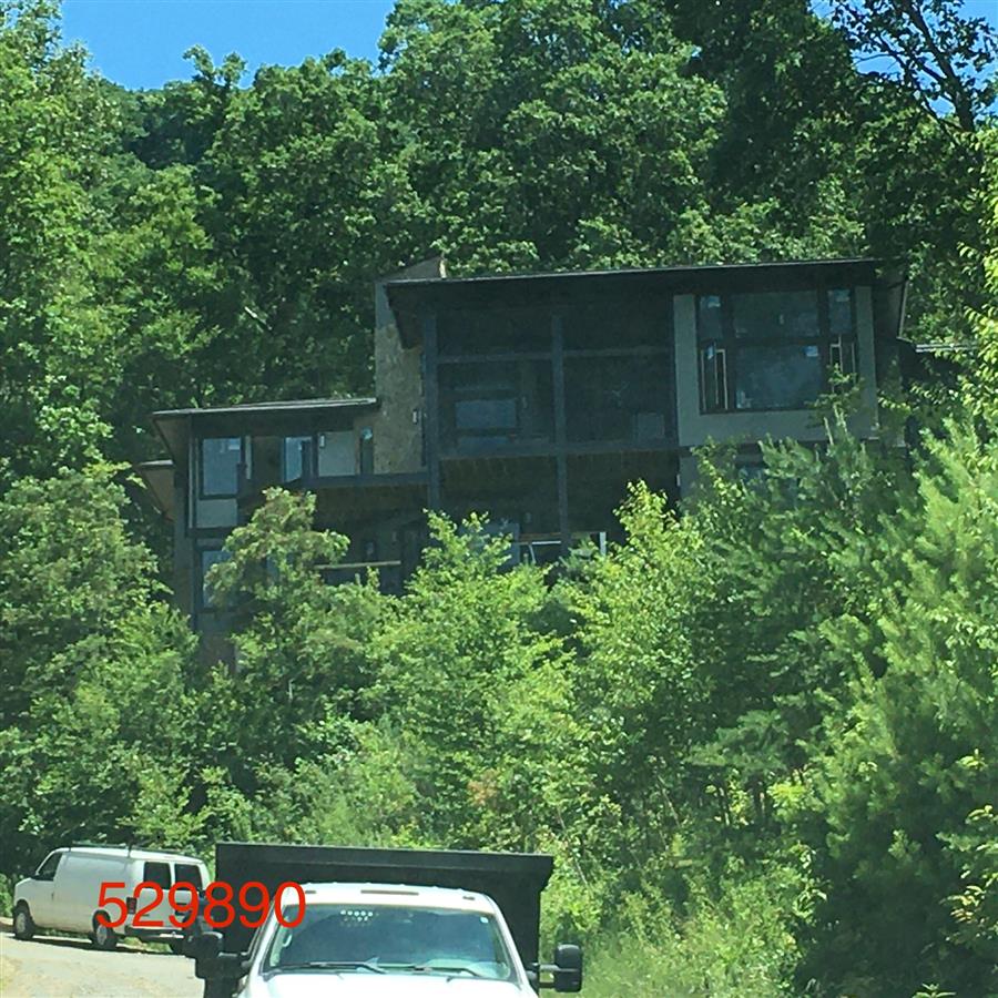 A picture of the property located at 83 BARTRAMS WALK DR UNINCORPORATED.