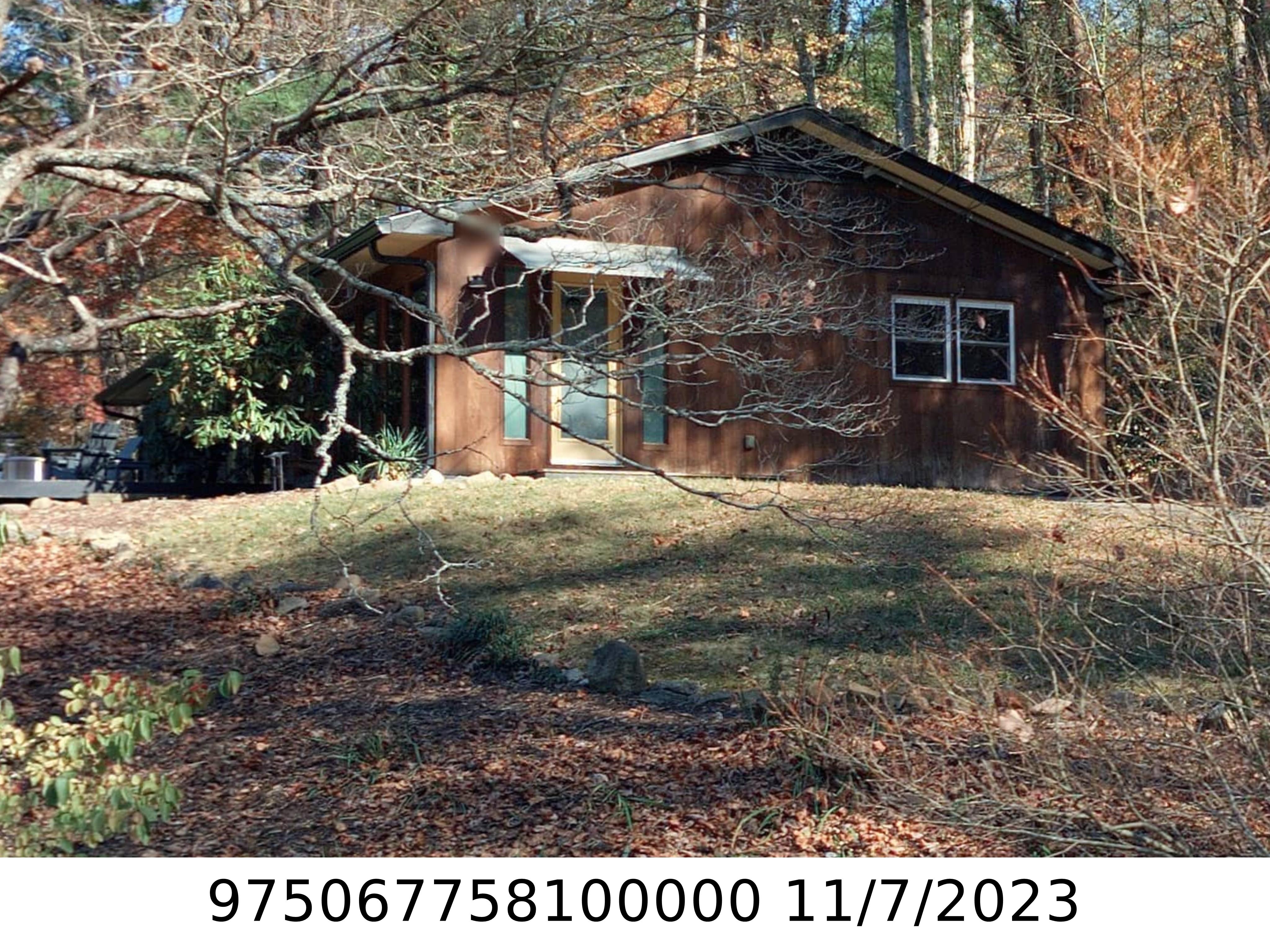 A picture of the property located at 49 LAWTERDALE CIR, ASHEVILLE NC 28804.