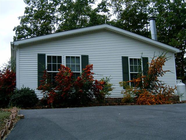 A picture of the property located at 14 BEE POLLEN LN, WEAVERVILLE NC 28787.