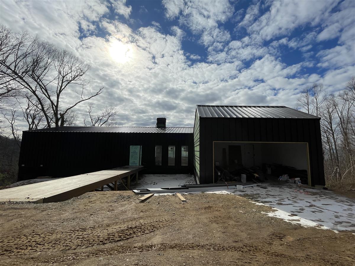 A picture of the property located at 631 ELK MOUNTAIN SCENIC HWY, ASHEVILLE NC 28804.