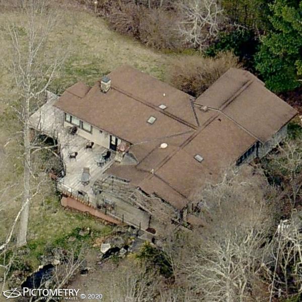 A picture of the property located at 21 HESSEN RD, ASHEVILLE NC 28804.