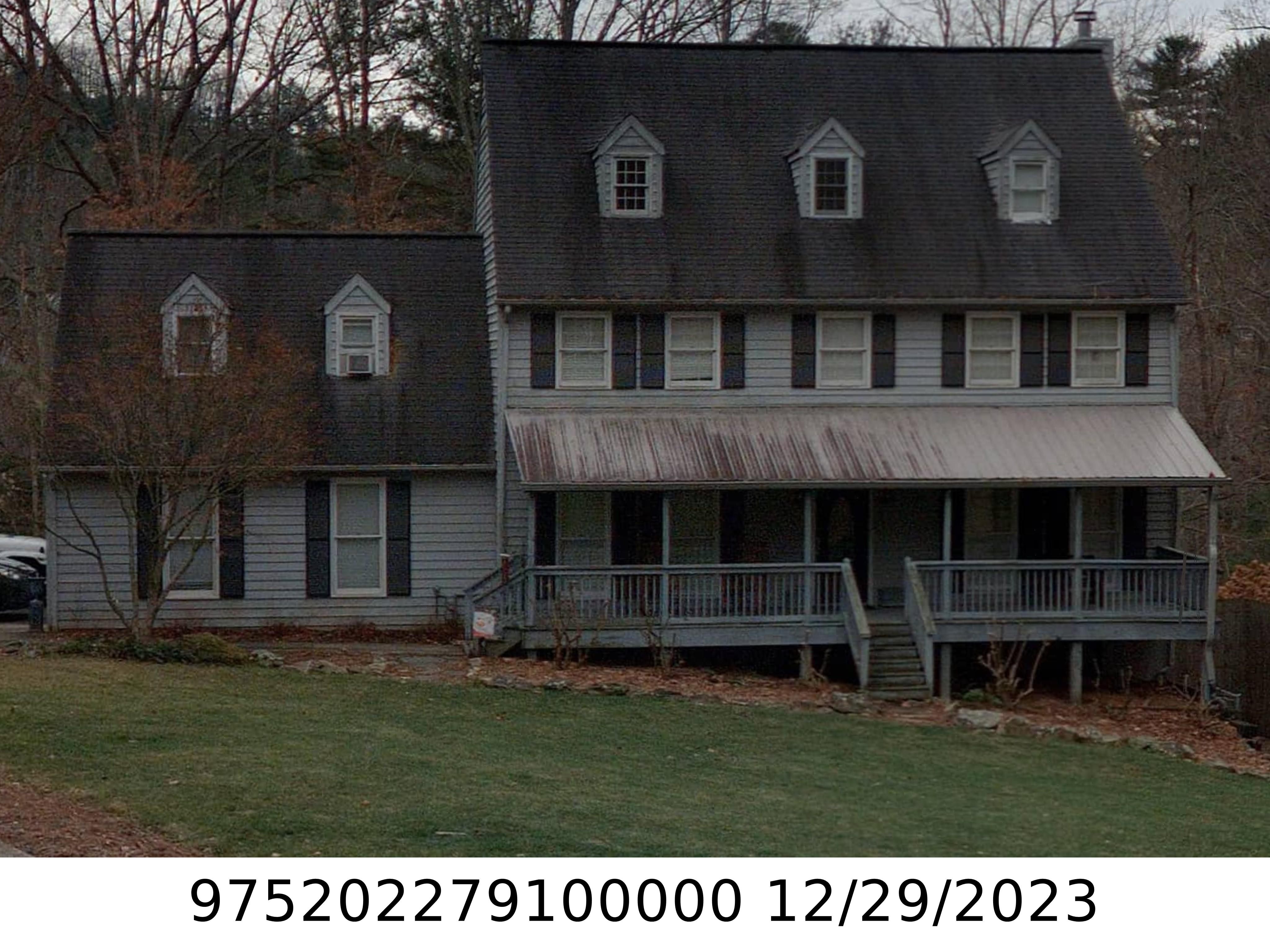 A picture of the property located at 21 CORNELIA LN, WEAVERVILLE NC 28787.