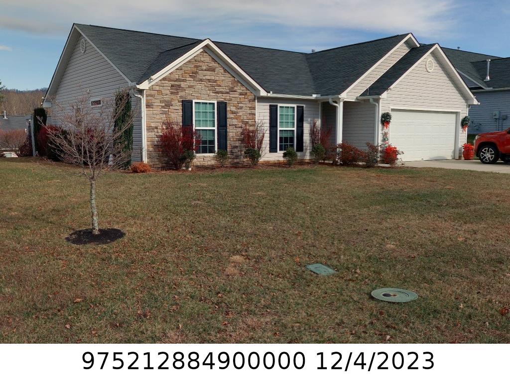 A picture of the property located at 17 FORESTWOOD RD, WEAVERVILLE NC 28787.
