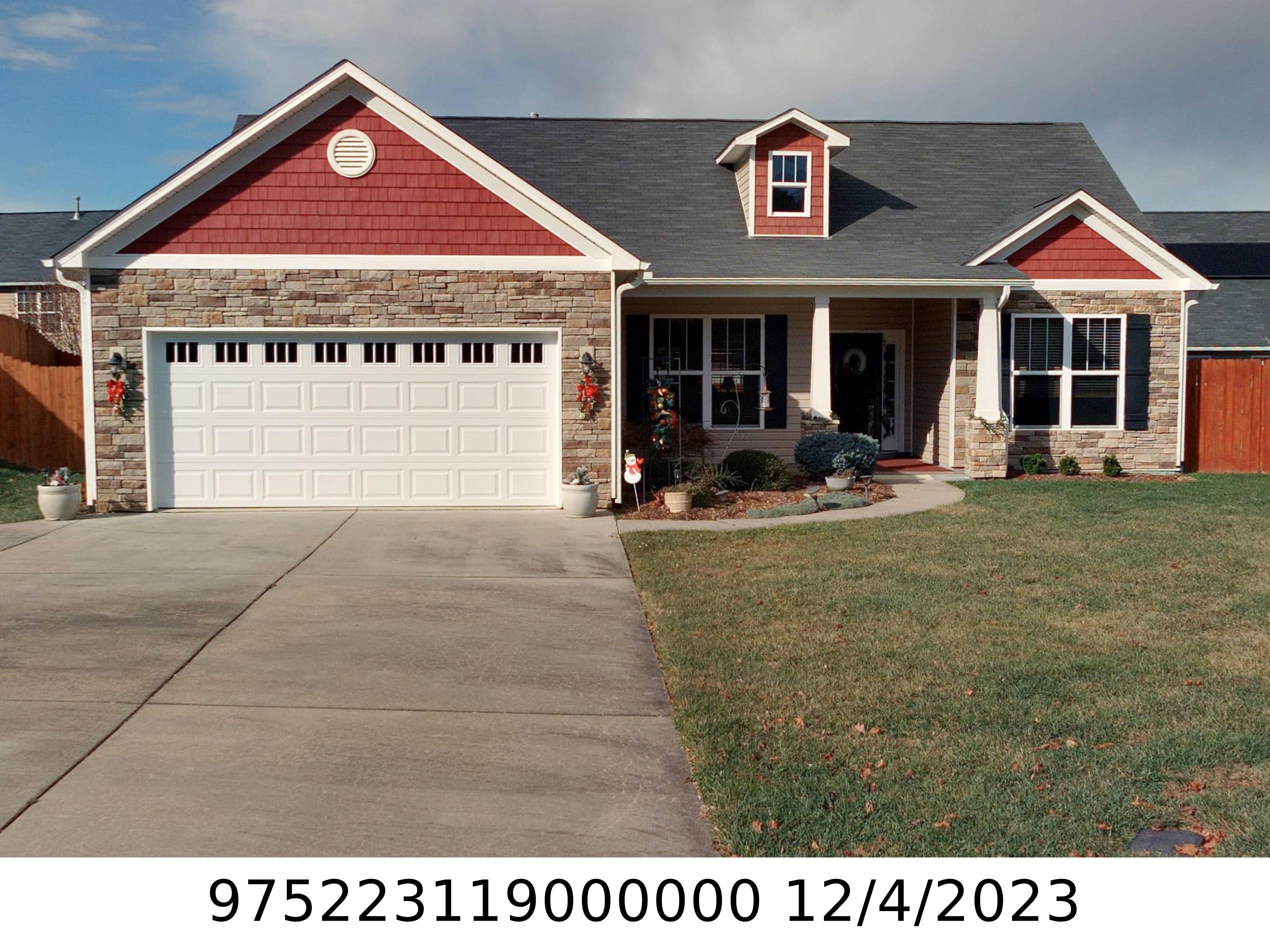A picture of the property located at 61 PLEASANT GROVE RD, WEAVERVILLE NC 28787.