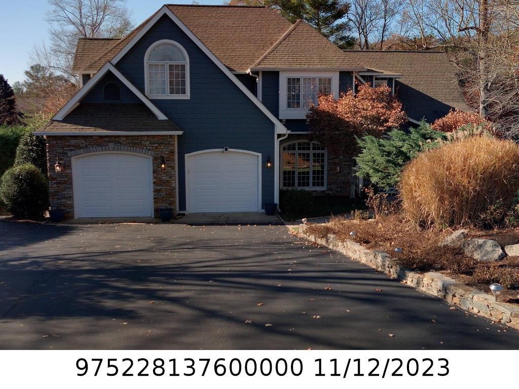 A picture of the property located at 1 MEADOWBROOK LN, WEAVERVILLE NC 28787.