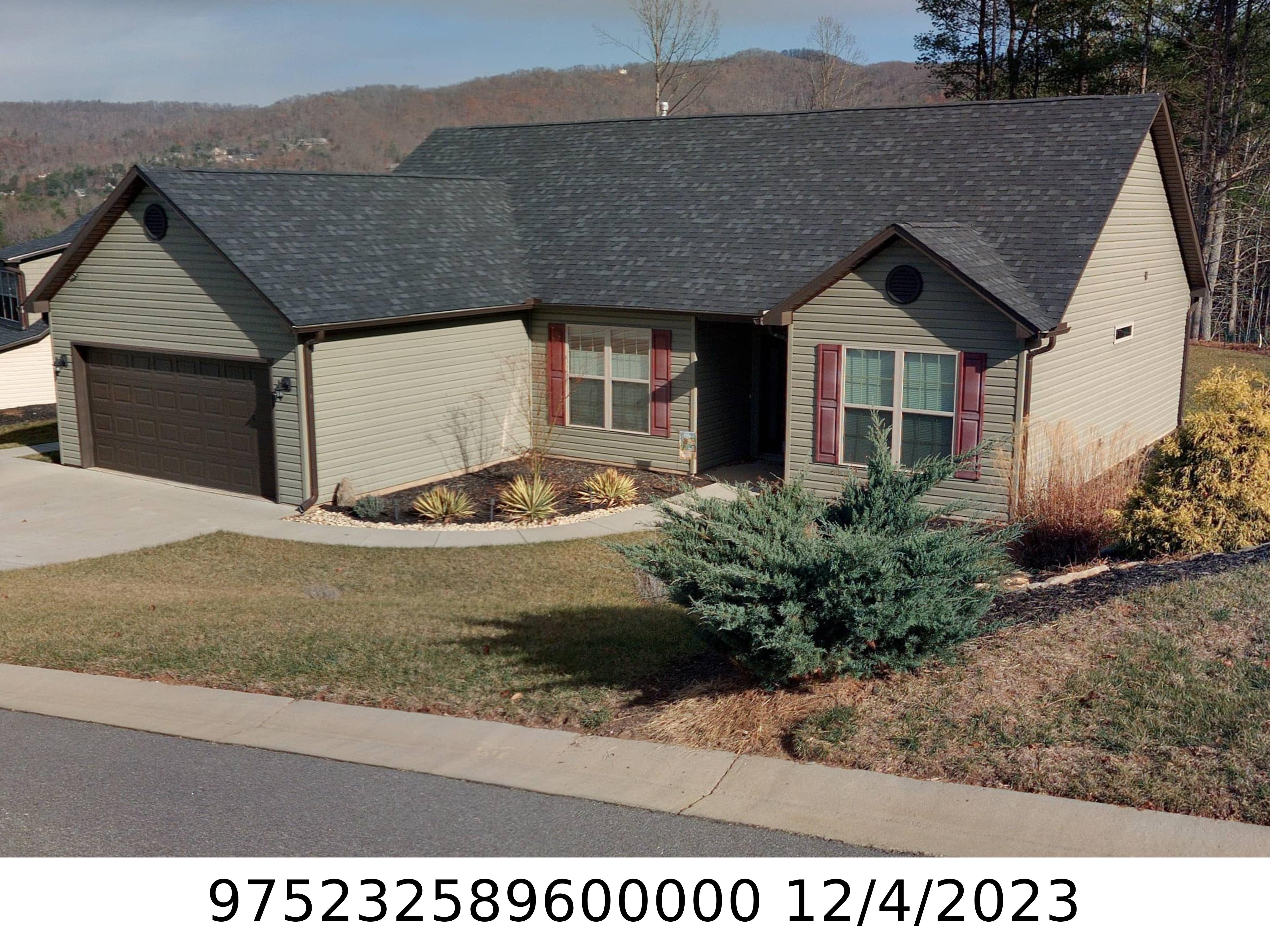 A picture of the property located at 130 WATER LEAF DR, WEAVERVILLE NC 28787.