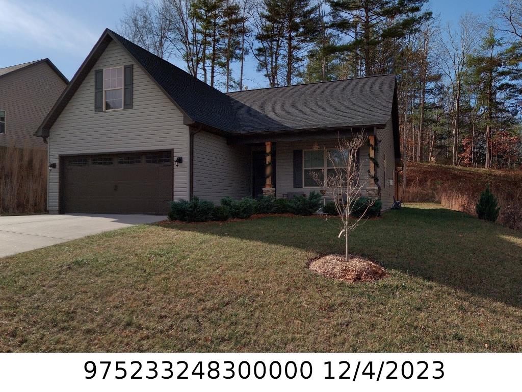 A picture of the property located at 105 WATER LEAF DR, WEAVERVILLE NC 28787.