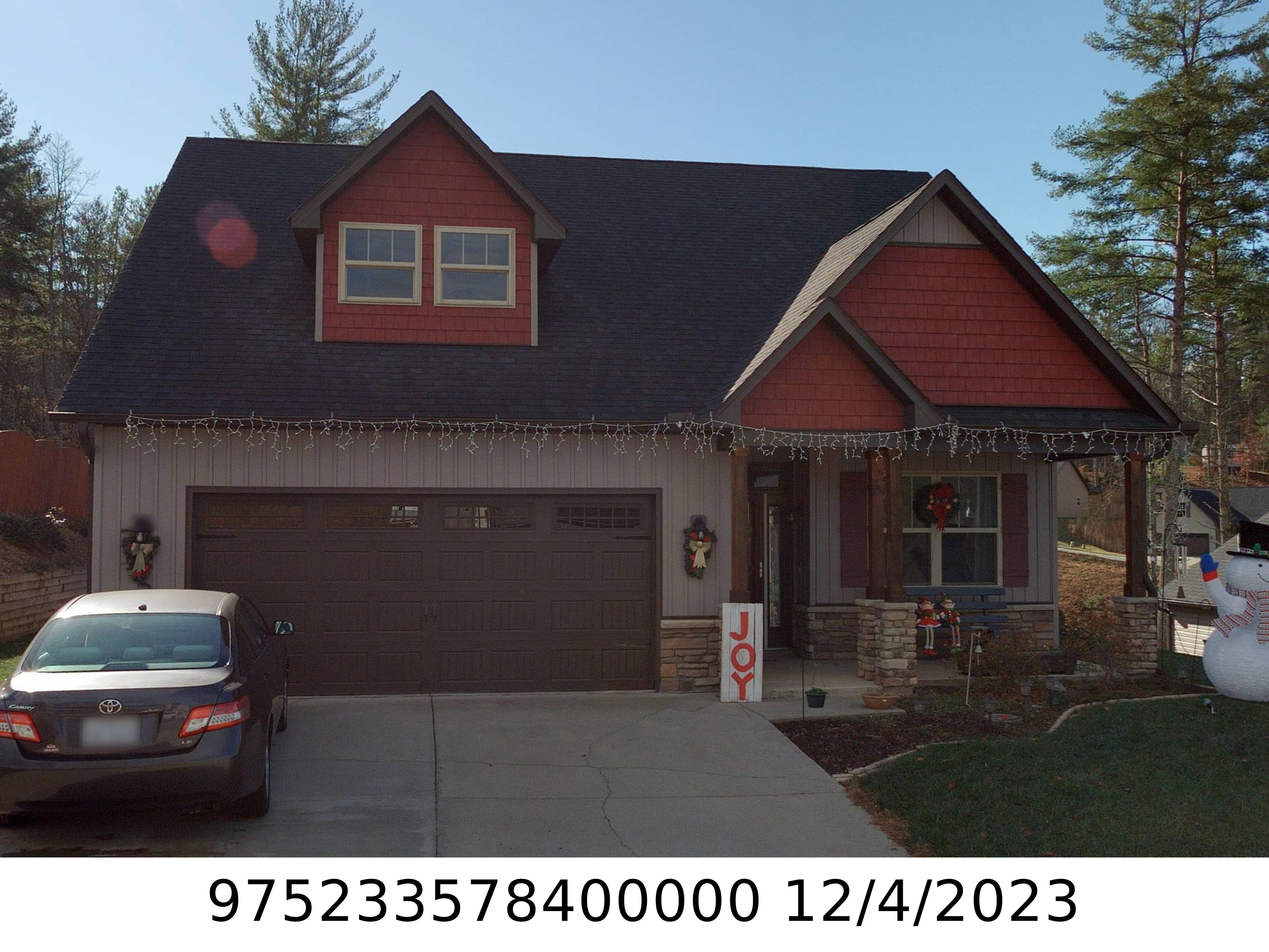 A picture of the property located at 226 WATER LEAF DR, WEAVERVILLE NC 28787.