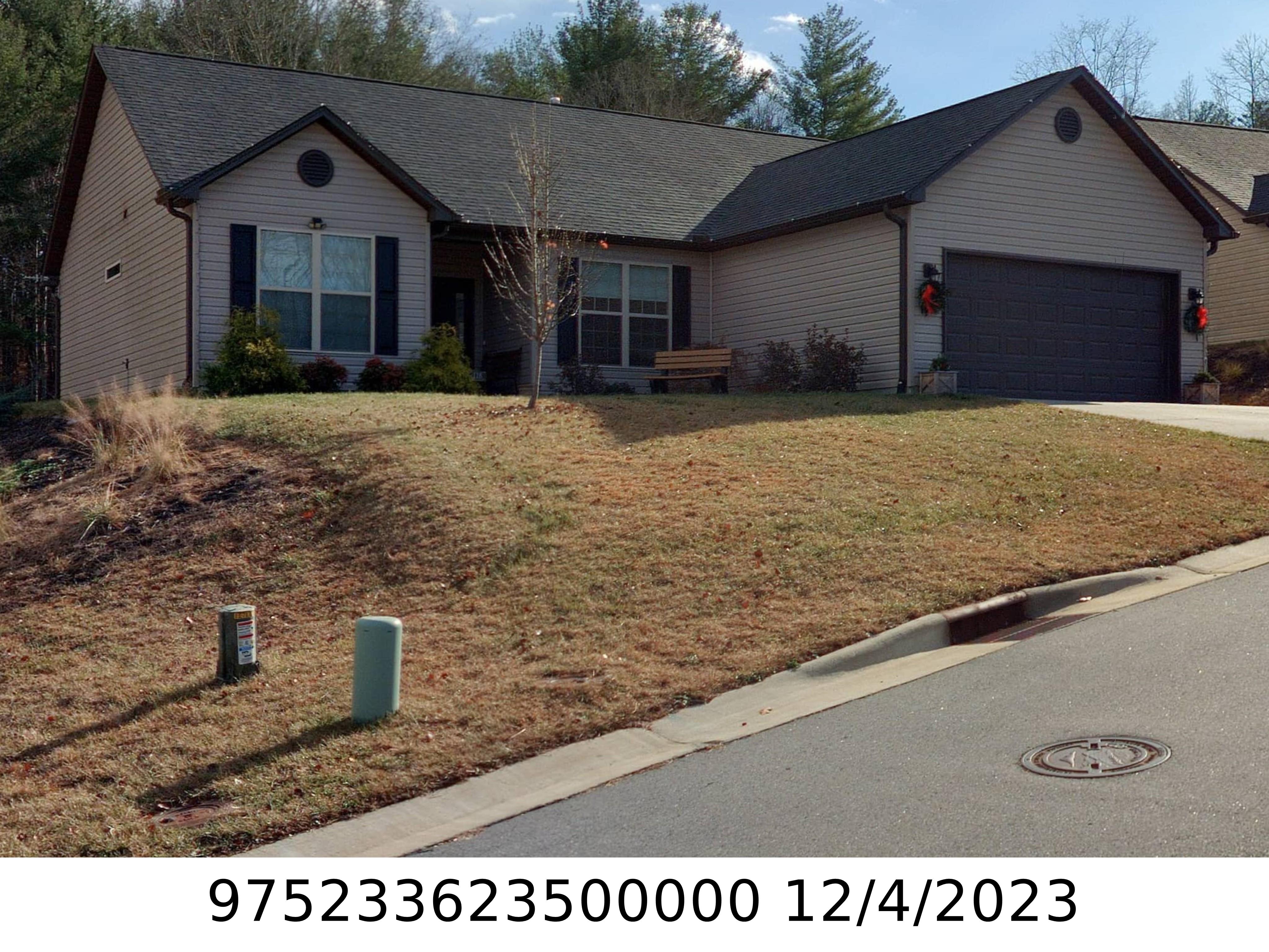 A picture of the property located at 118 WATER LEAF DR, WEAVERVILLE NC 28787.
