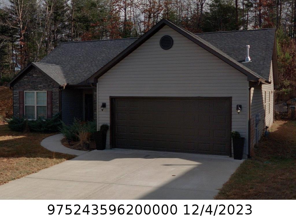 A picture of the property located at 305 WILD GINGER CT, WEAVERVILLE NC 28787.