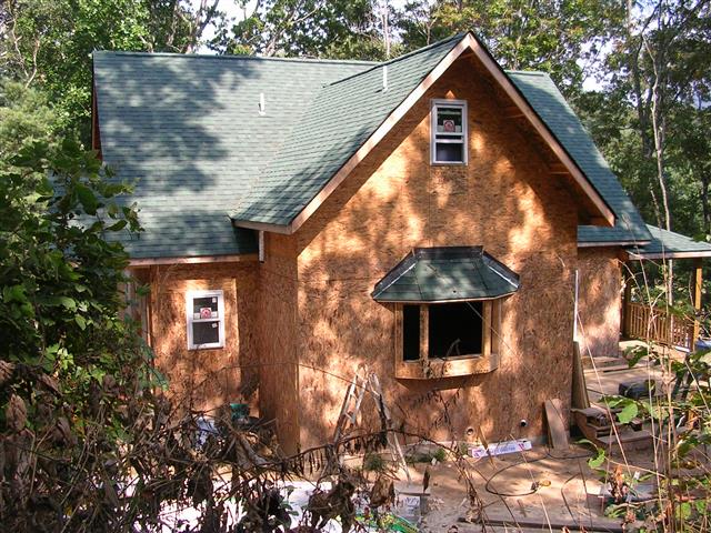 A picture of the property located at 15 ASHLEIGH GROVE LN, WEAVERVILLE NC 28787.