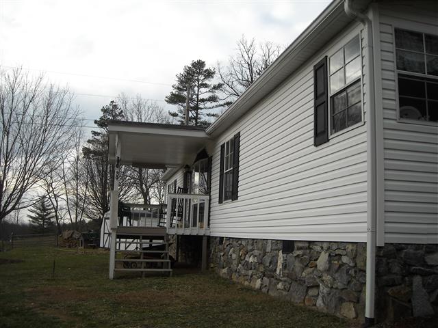 A picture of the property located at 34 HAZY DAWN LN, WEAVERVILLE NC 28787.