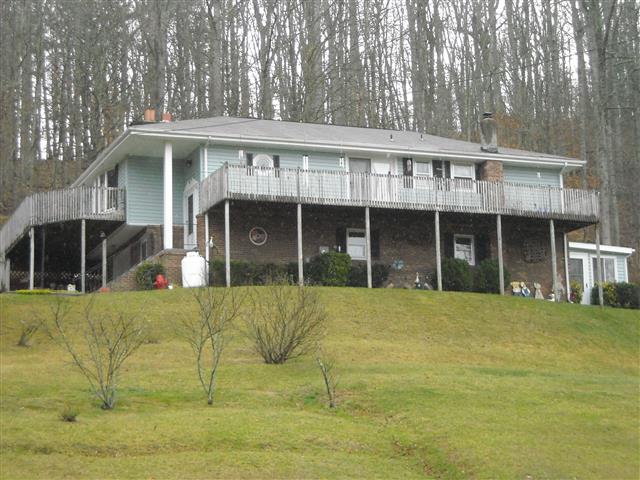 A picture of the property located at 243 BARNARDSVILLE HWY, WEAVERVILLE NC 28787.