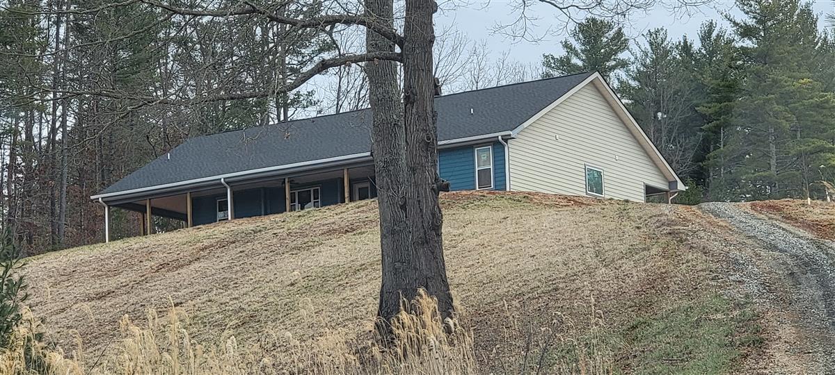 A picture of the property located at 142 HONEY BEE COVE RD, WEAVERVILLE NC 28787.