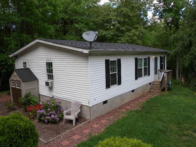A picture of the property located at 29 SPECKLED HEN LN, ASHEVILLE NC 28805.