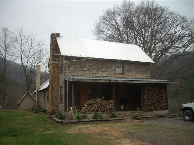 A picture of the property located at 11 FULLER LN, ASHEVILLE NC 28805.